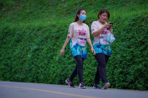 BIB: 8290, 812
                            <button type="button" onclick="openModal(18890016)" class="btn btn-primary btn-sm float-right btn-popup" data-toggle="modal" data-target=".modal-high-quality">
                        <i class="fas fa-shopping-cart"></i> Add to Cart
                    </button>
                                            <button type="button" onclick="isThisMe(18890016, true)" class="btn btn-success btn-sm float-right btn-popup btn-isme hidden" data-toggle="tooltip" data-placement="bottom" title="นี่คือรูปของคุณใช่ไหม คลิกที่นี่เพื่อเอาเข้าอัลบั้ม">
                        <i class="fas fa-plus"></i> Add to album
                    </button>
                    <button type="button" onclick="isThisMe(18890016, false)" class="btn btn-warning btn-sm float-right btn-popup btn-isnotme hidden">
                        <i class="fas fa-ban"></i> Remove from album
                    </button>